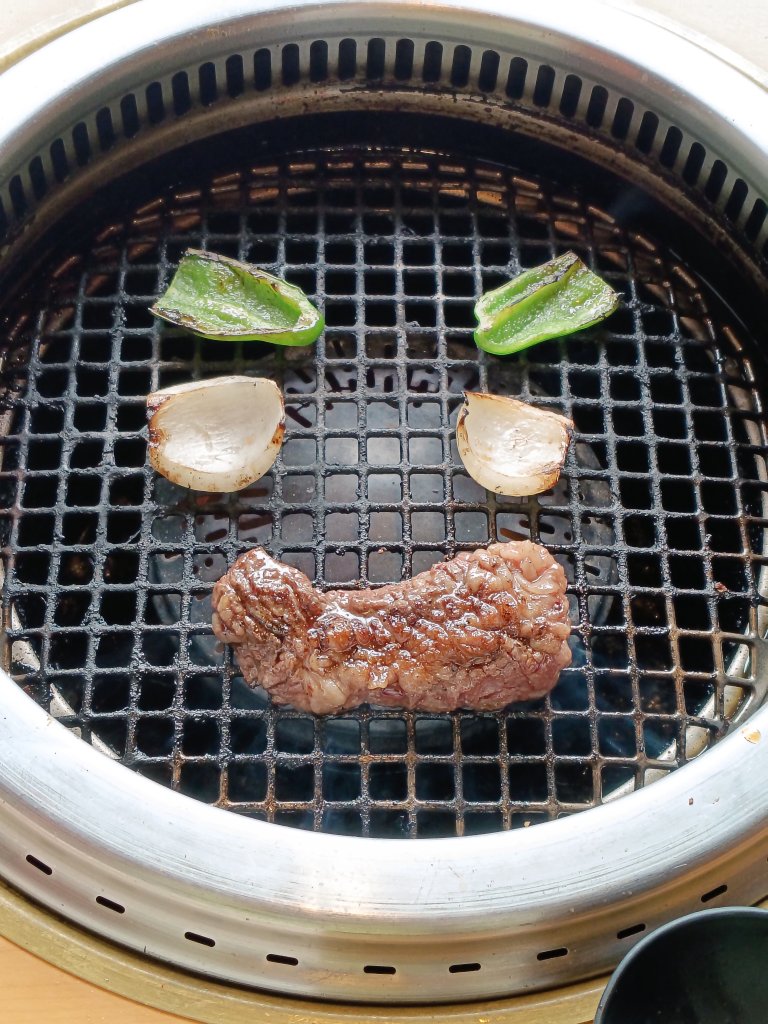 takebow_7's tweet photo. 顔文字っぽい😉 https://t.co/wP2YWtq6Ut