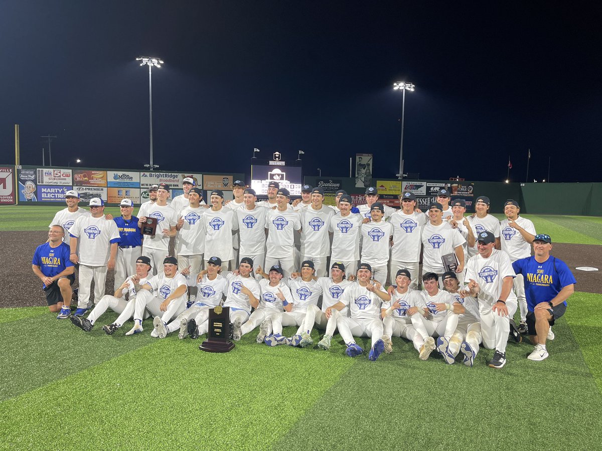 prizel27's tweet photo. @NJCAABaseball @NCThunderwolves https://t.co/qbla71Fzmh