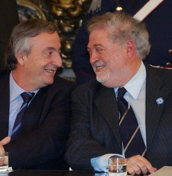 NachoCavallo74's tweet photo. @clarincom Está ardiendo en el infierno este viejo hijo de puta delincuente https://t.co/vl9hlQKAfr