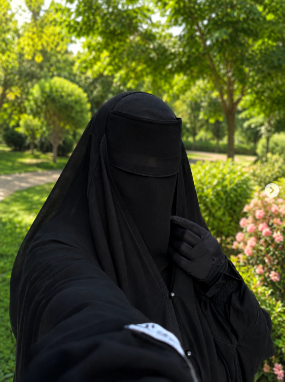 سارة السلفية tweet media