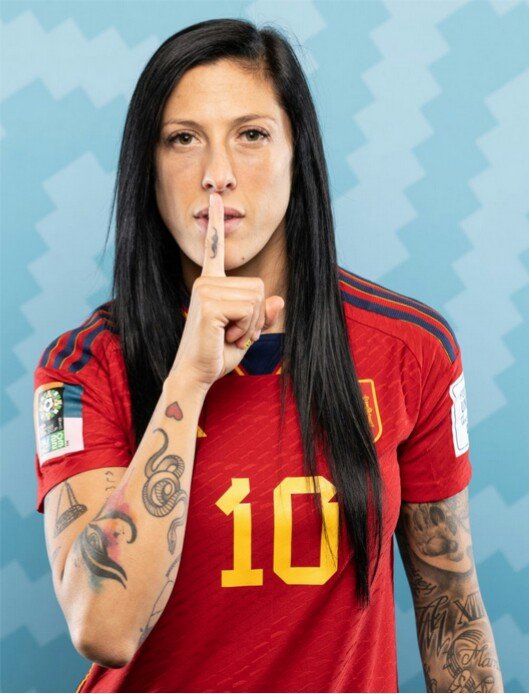 LizethFalc0n's tweet photo. Se que no estará convocada ,pero nunca hay que olvidar que sigue siendo la MÁXIMA GOLEADORA HISTORICA DE LA SELECCIÓN CAMPEONA DEL MUNDO y que por problemas personales (no estará convocada)
#jennihermoso #españa https://t.co/od3FejzQQl