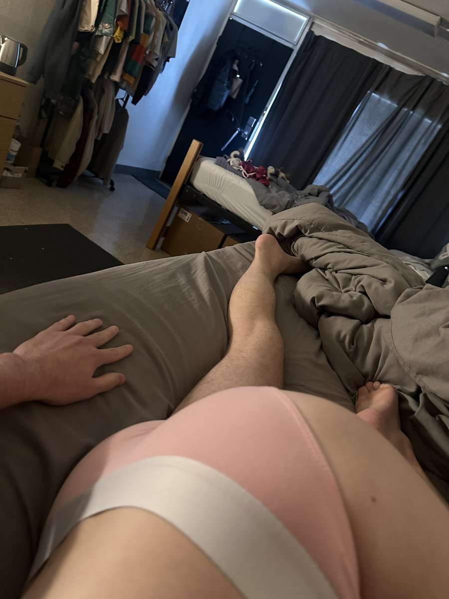 PrettyBoySadBoy's tweet photo. Is Pink My Color? https://t.co/iGC3ztzP6K