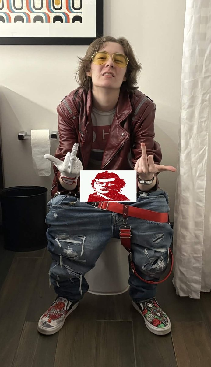 bbbbbeatle's tweet photo. no more heroes, 10 ranked assassins, minimum wage jobs, jerking off to bukkake jav, manchild fumbling constantly, its no more heroes its lit https://t.co/r2u2VDKZN2