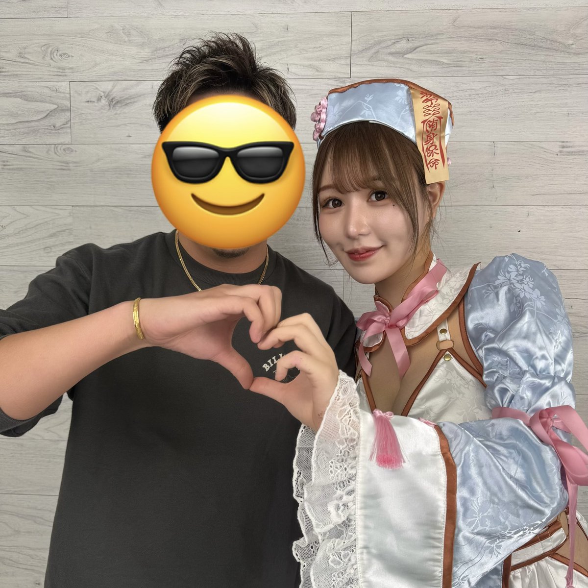 _shoumaru's tweet photo. ほのちゃん初めましてだったけどTikTok配信よく見にいってるから認知されてたのと全然初めまして感無くて話しやすかった！

生「オイラ」も聞けて満足！

身長差8cmだから全然変わらない笑

写真見返したらハートの角度ミスってる笑

#渡部ほの @watanabe_h0n0

※訳あり再投稿 https://t.co/GJKw8HTXmQ