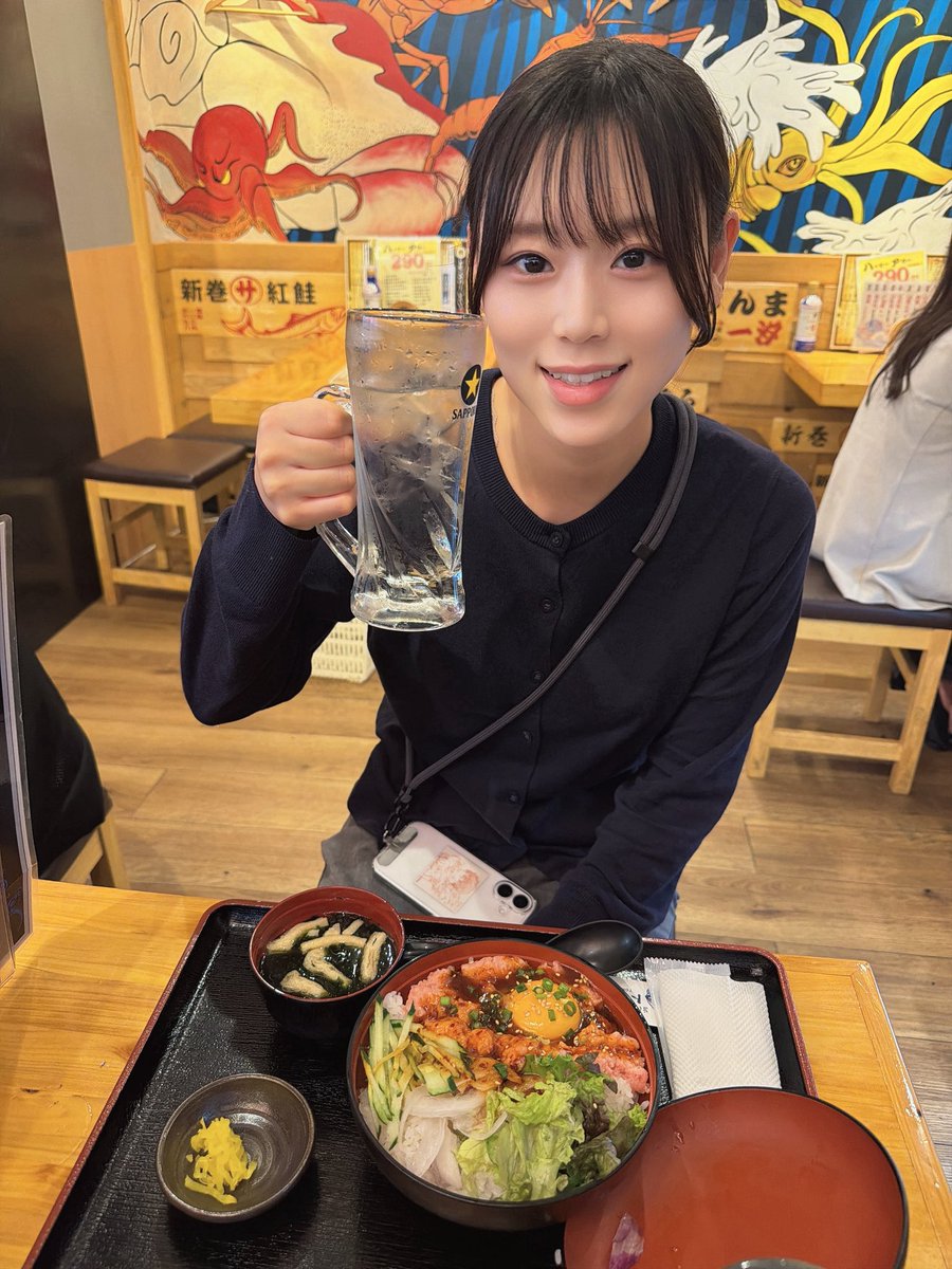 あり子 tweet media