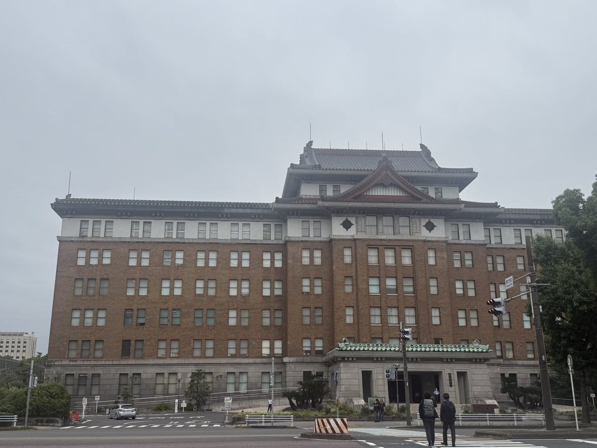 愛須さん tweet media