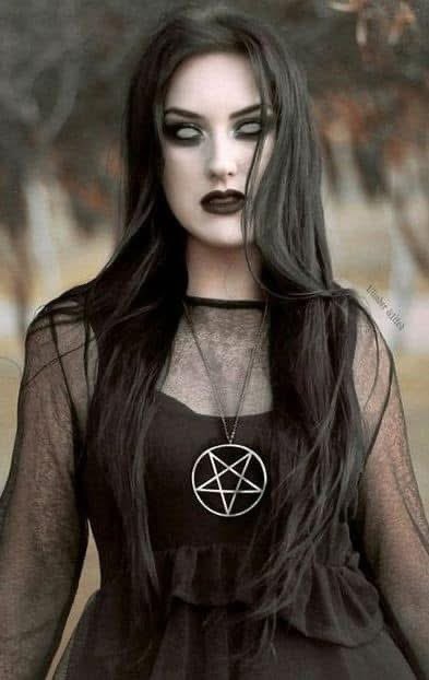 🦇🖤🌹 Raven the Dark Savage Daughter🌹🖤🦇 tweet media