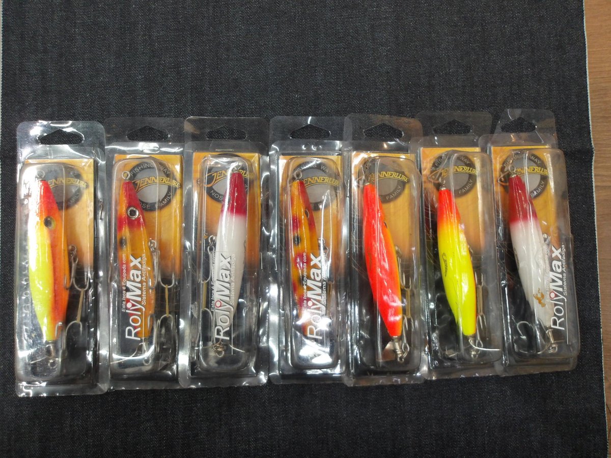35oldtimers's tweet photo. 入荷情報
日本の裏側ブラジルからのご来店、レオナルドさん。
ネルソンナカムラのサラサラ100、ジグザリーニャ90、クリスコ90、110、ジェンナールアーのベビーレックス、デコントのルアー各種
#ネルソンナカムラ #サラサラ #ジグザリーニャ #クリスコ #ジェンナールアー #ベビーレックス #デコント https://t.co/miTUA21ISs