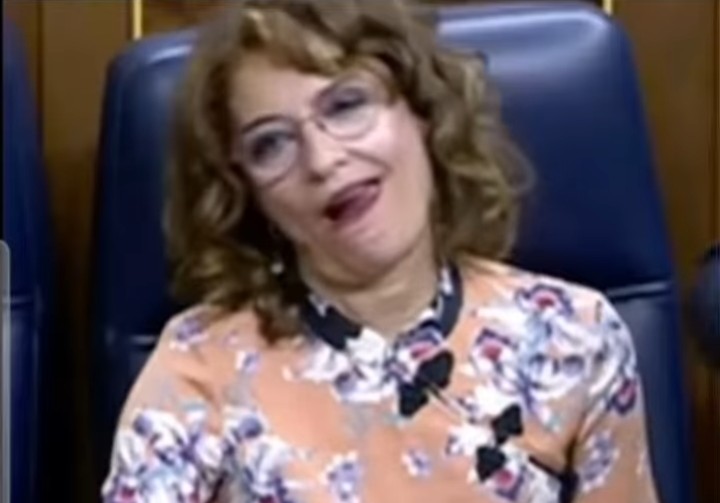 Potistas0's tweet photo. @UHN_Plus Si la #PsoEres te engaña una vez la culpa es de las #PsoEres 
Si la #PsoEres te engaña dos veces la culpa es tuya 
Pero si la #PsoEres te engaña tres veces es que eres gilipollas o un gran hachedepé 
No hay otra explicación...

Ilegalización de la PsoEres ¡YA!
Son odiócratas https://t.co/ePYjqBRe0I