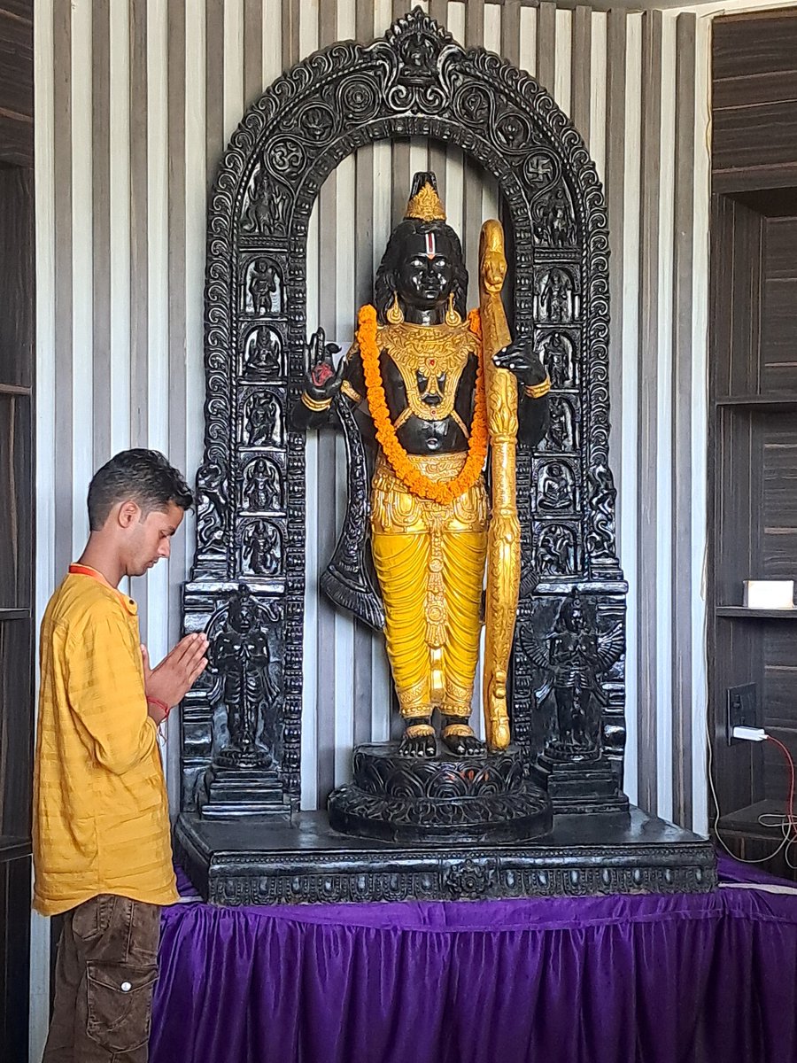 AlokShroff's tweet photo. Jay shree ram https://t.co/wkpKBLeOay