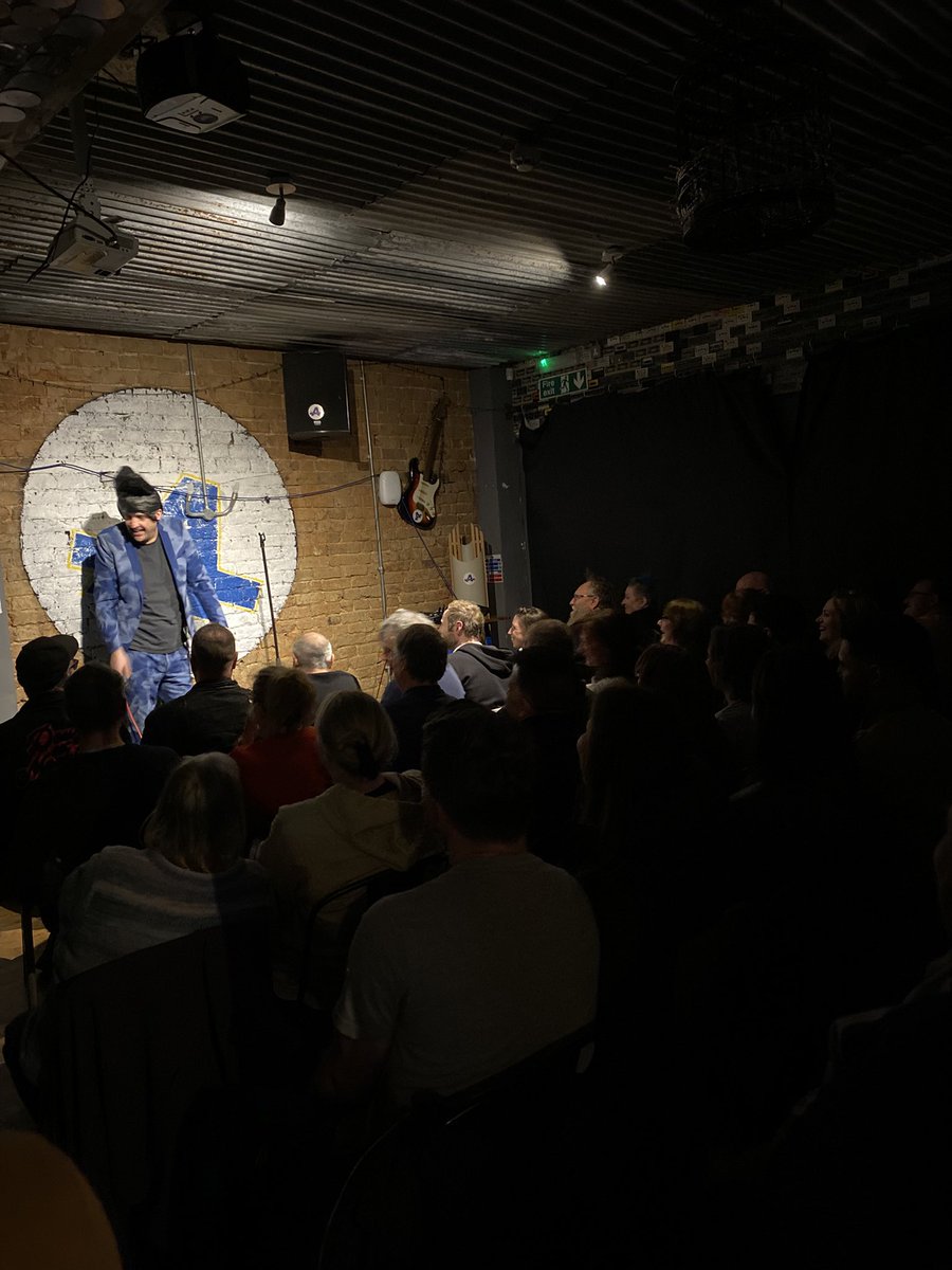 rocktheatic's tweet photo. BANBURY - STAND UP COMEDY RETURNS THIS SUNDAY! 
Delighted to welcome @MikeGunn1 &amp; @Julian_Deane 

Tickets 👇🏻
https://t.co/7JZMsLINwQ

#banbury #banburyshire #Oxford #Oxfordshire #Oxfordevents #Warwick https://t.co/d1Ldwil0o4