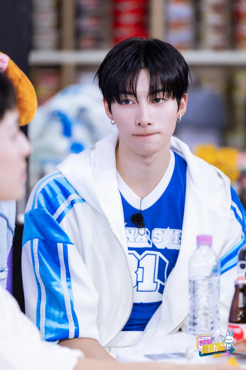 kpop_sbs's tweet photo. ✨매점가요 시즌2 7번째 손님✨
NEXZ #매점포토

2026. 05. 29. Coming soon

#SBS #인기가요 
#인기가요끝나면매점가요2 #매점가요2
#넥스지 #NEXZ @NEXZ_official https://t.co/OsR7mC2Qv6