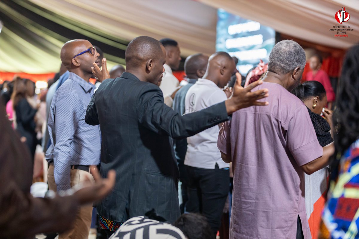 CITAMRoysambu's tweet photo. May my spoken words and unspoken thoughts be pleasing even to you, O Lord my Rock and my Redeemer. Psalm 19:14 - Living Bible
Translation
#CleanHeart #DearGod #citamroysambu #IsAnythingTooHardForTheLord #psalms1914 https://t.co/jIChEKJLDb