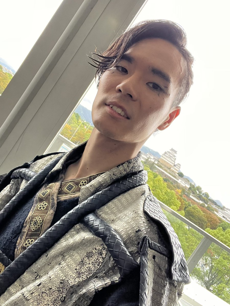 kaede_arimura's tweet photo. 無事に24歳になりました！
やりたいことをやれる今の環境に感謝です！

1歩1歩は小さくてもちゃんと進めていると信じてこれからも頑張ります！
これからも応援よろしくお願いします！ https://t.co/g5kkZNUOU1