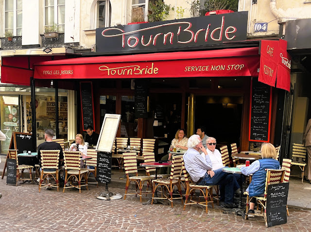 Paris_all_about's tweet photo. Café TournBride continues the old Paris tradition of terraces, conversation and watching the neighbourhood pass by.
https://t.co/sS0L8QlpMg https://t.co/byS7dprUk7