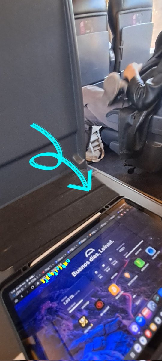 MisterYO504's tweet photo. Vajando a 223km/h con acceso a mi nodo @umbrel , a mi nodo lightning de Albyhub, checkeado mi nerdy miner en Public pool. La magia de @Tailscale .
#noderunner #bitcoin #nothingcanstopthistrain https://t.co/AQ19AE4Wpw