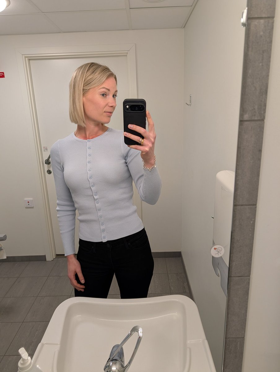 Annika Fridfelt tweet media