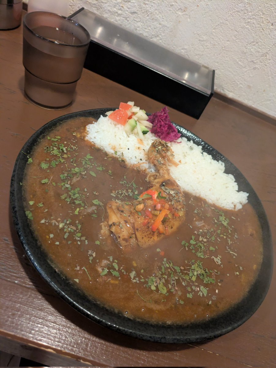 666v666's tweet photo. お腹減ったのでいただきます。最近スパイスカレーにはまってます。 https://t.co/GdAB1JfoWM
