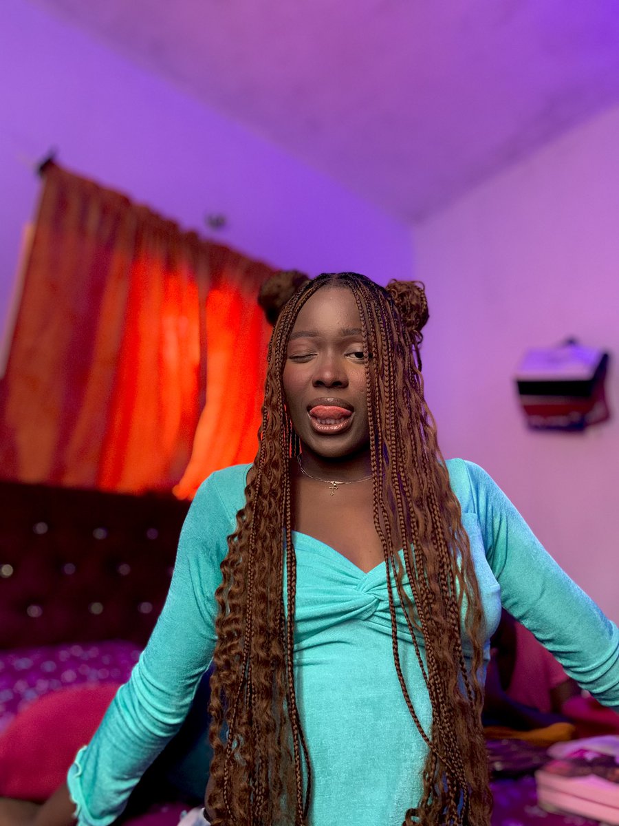 prettyblackcoco ☆ tweet media