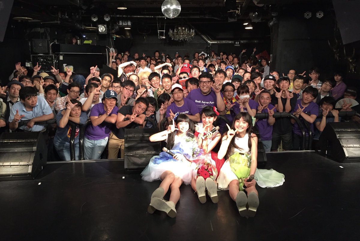 TaskhaveFun_ST's tweet photo. 10年続くって、当たり前ではありませんでした。

でもここまで来れたのは、ずっと応援してくれたファンの皆さまがいたからです。

本日、Task have Funは結成10周年。

ありがとう。それ以外に言葉が見つかりません。

ここから先も一緒にいてください。 https://t.co/FguPYVAFVT