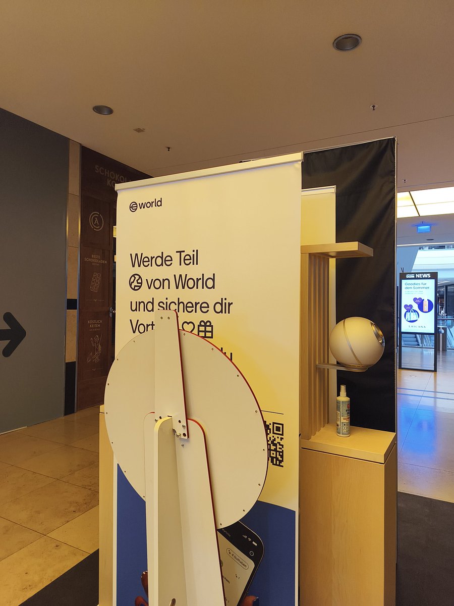 tanuki_eth's tweet photo. .@worldcoinfnd arrived in Dresden, Germany 🇩🇪

Is $WLD still a thing? https://t.co/uF5bKhdl7k