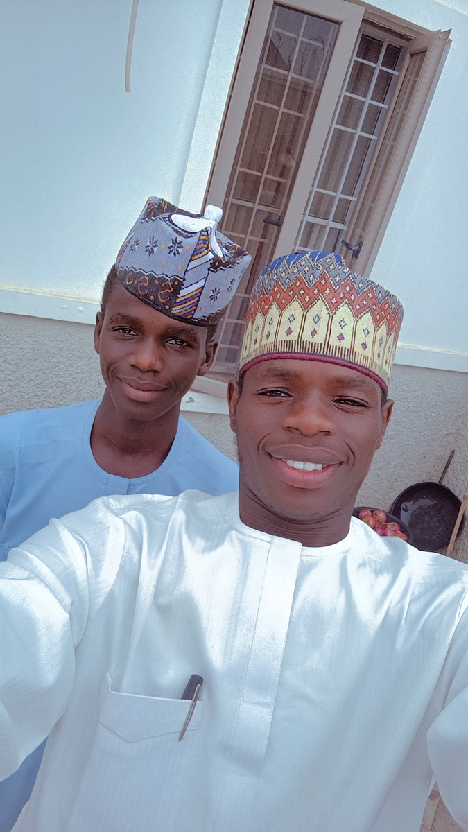 Deeeqsir's tweet photo. EIDUKUM MUBARAK 🎉❤️ 
TAQABBALALLAHU MINNA WA MINKUM SALIHAL A'aMAL🤲❤️ https://t.co/UqpCGAjAqm