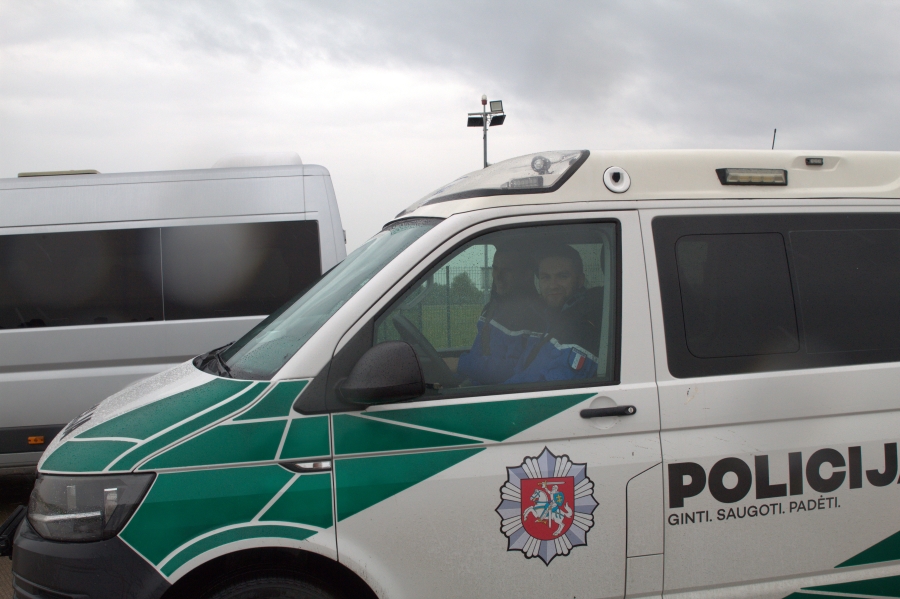 SP_Slupsk's tweet photo. W „Tygodniu Kadeta”, który odbywał się w Szkole Policji Litwy uczestniczyła grupa polskich policjantów - słuchaczy szkolenia zawodowego podstawowego ze słupskiej Szkole Policji. 
https://t.co/jwGOlbTFv1 https://t.co/SLOX21N3kG