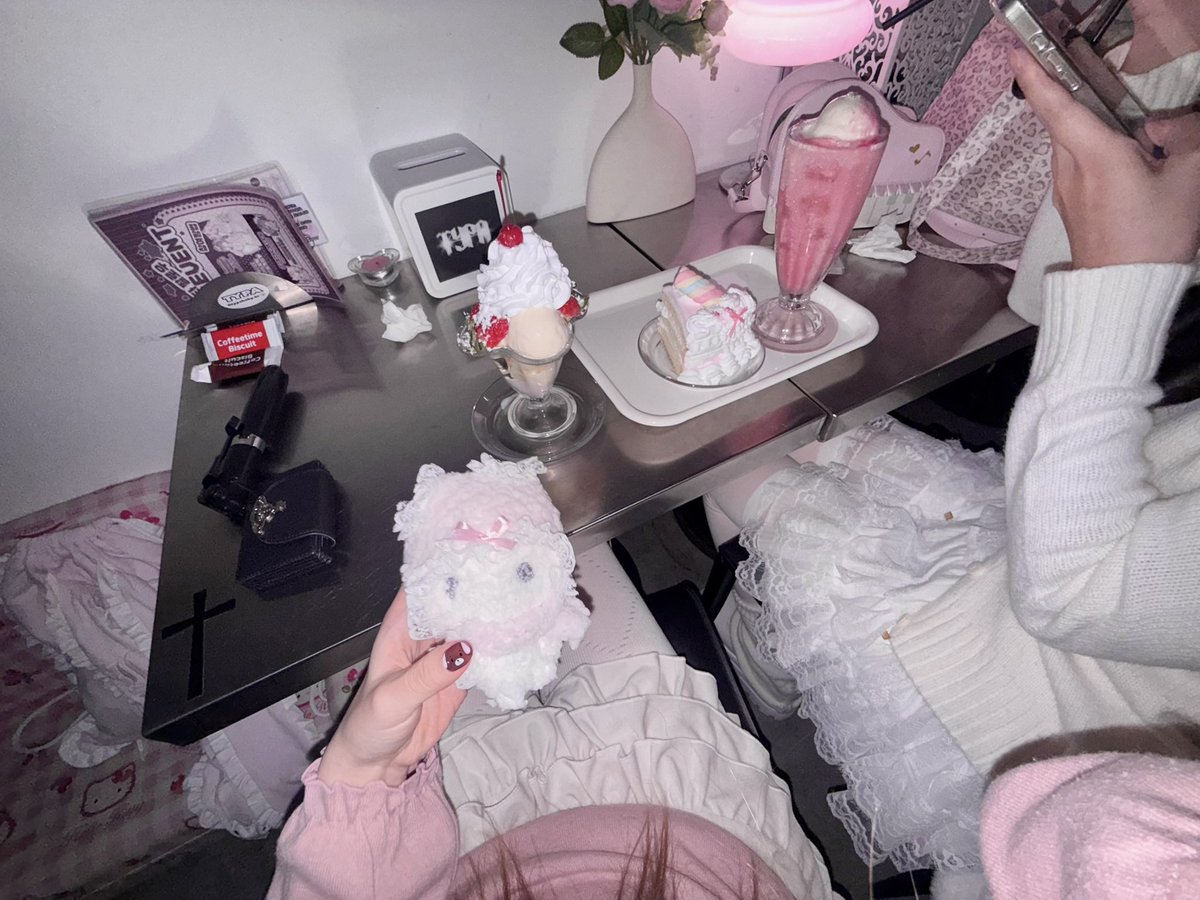 ang11Il's tweet photo. ♡ 카페 추천 블로그💕💅🎀

https://t.co/Ow6dILEo2D https://t.co/tFOFaR4zYW