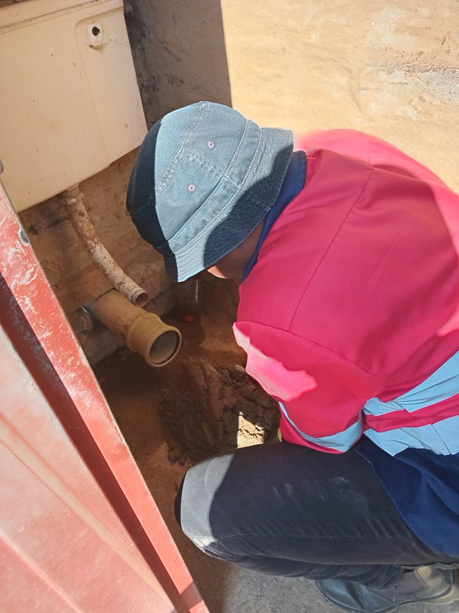 KMogolo's tweet photo. @Twasagirl @cadamgaga twasa hake dumelane le ntate a founileng letlo tseba jwang hore ke thusa baahi kesena bopaki https://t.co/n6BccEEDkP