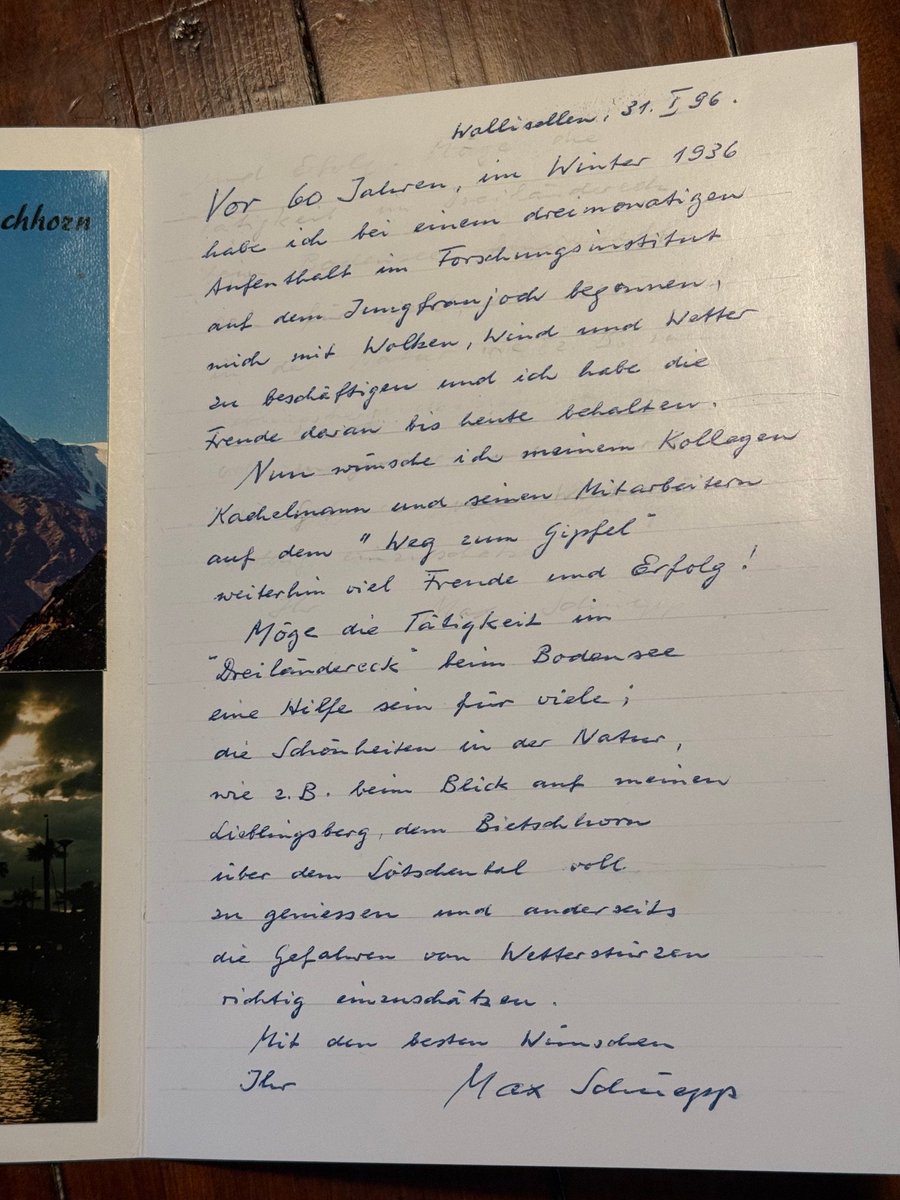 Kachelmann's tweet photo. Ich bin dankbar, dass ich bei meiner Arbeit in der @meteoschweiz als Schüler und Student und auch später noch Max Schüepp erleben durfte.

Ein leidenschaftlicher Meteorologe, der mir die Liebe zum Messen beigebracht hat und unser Firmenmotto inspiriert hat: Wer lokal vorhersagen will, muss lokal messen.

Und die Handschrift, die er mit 84 hatte, lässt mich heute noch staunen. Und er hat ein wunderbares Buch geschrieben.

Era un Signore.

#ThrowbackThursday