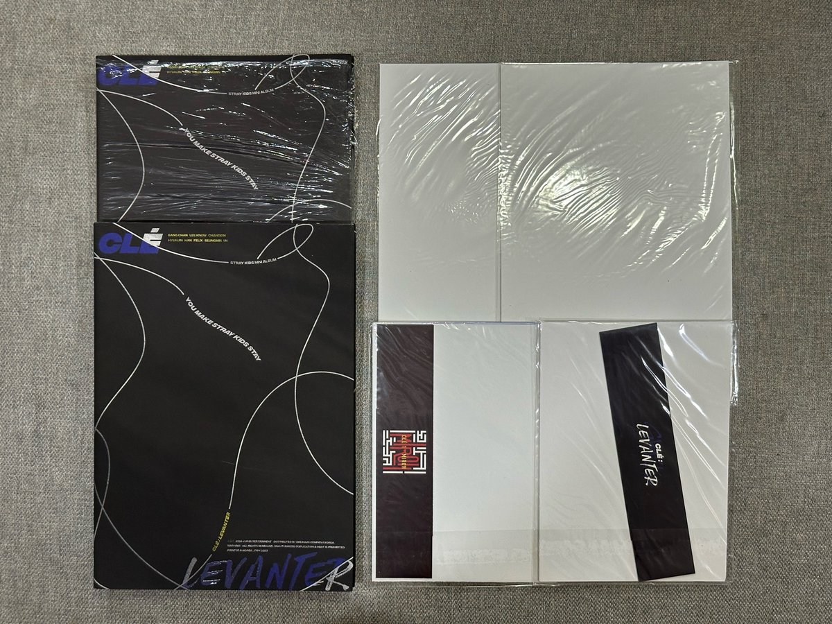 staydayhaul's tweet photo. wts lfb ph

stray kids clé: levanter limited ver. unsealed album
— ₱450 each
— x sensitive

inclusions: 
↳ photobook + cd
↳ special page (chan or changbin)
↳ unit mini poster (3racha or vocalracha)
↳ bookmark pob (miroh or levanter)
↳ folded calendar poster pob

# skz https://t.co/A62cRTqLEV
