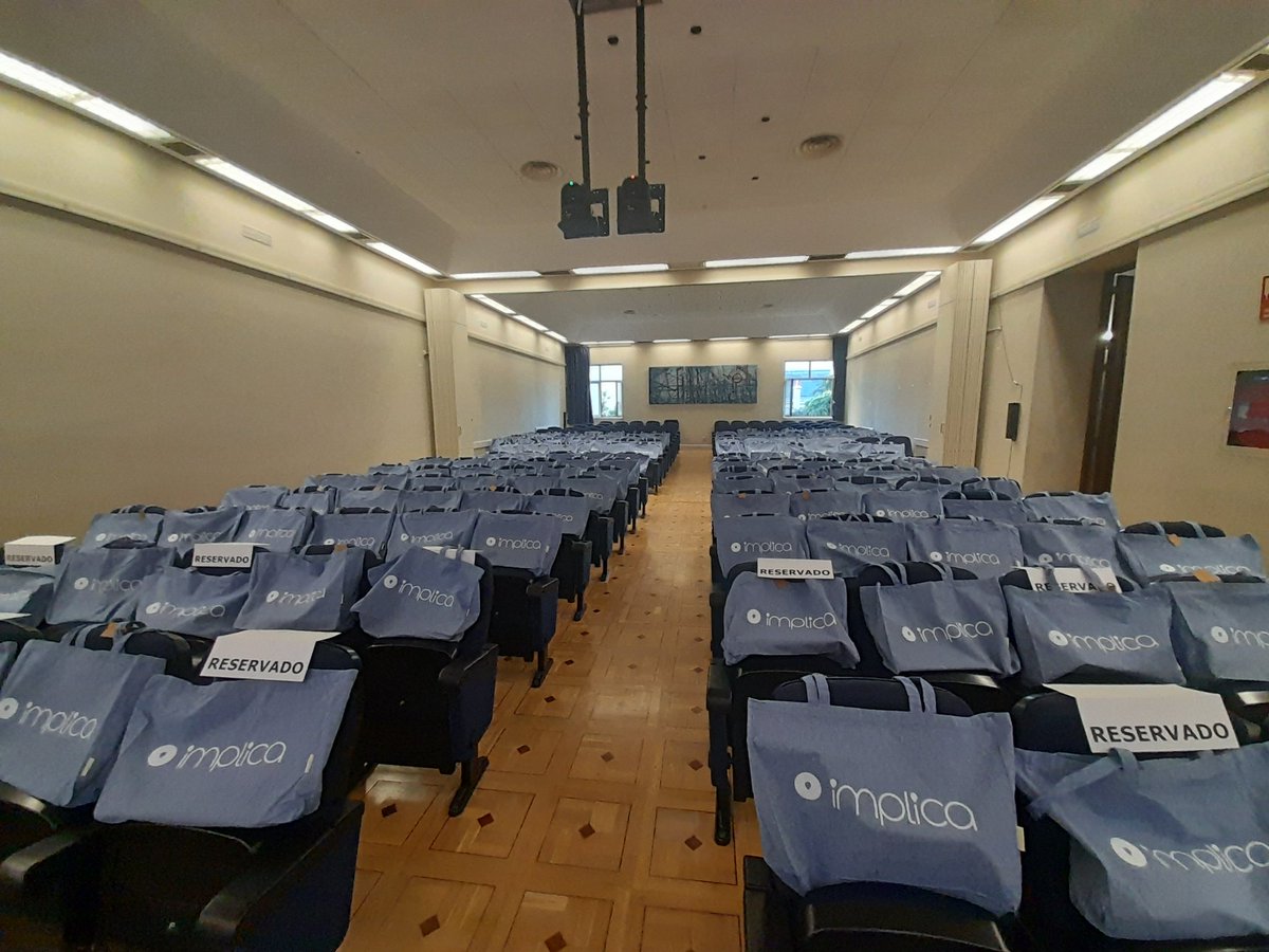 industriambient's tweet photo. Todo listo para #EncuentroSCRAP.

Sigue la jornada con este hashtag.

Únete al debate y comparte. https://t.co/e3xGcizUnV