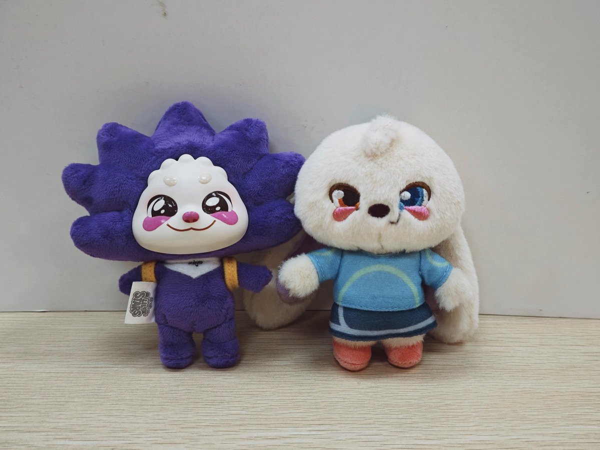 0xtequilaa's tweet photo. something cute is coming soon…

our new @Lilstarrrs plushie items are almost here and honestly they turned out even cuter than we imagined, who wants one?? https://t.co/KmjNnC47ji
