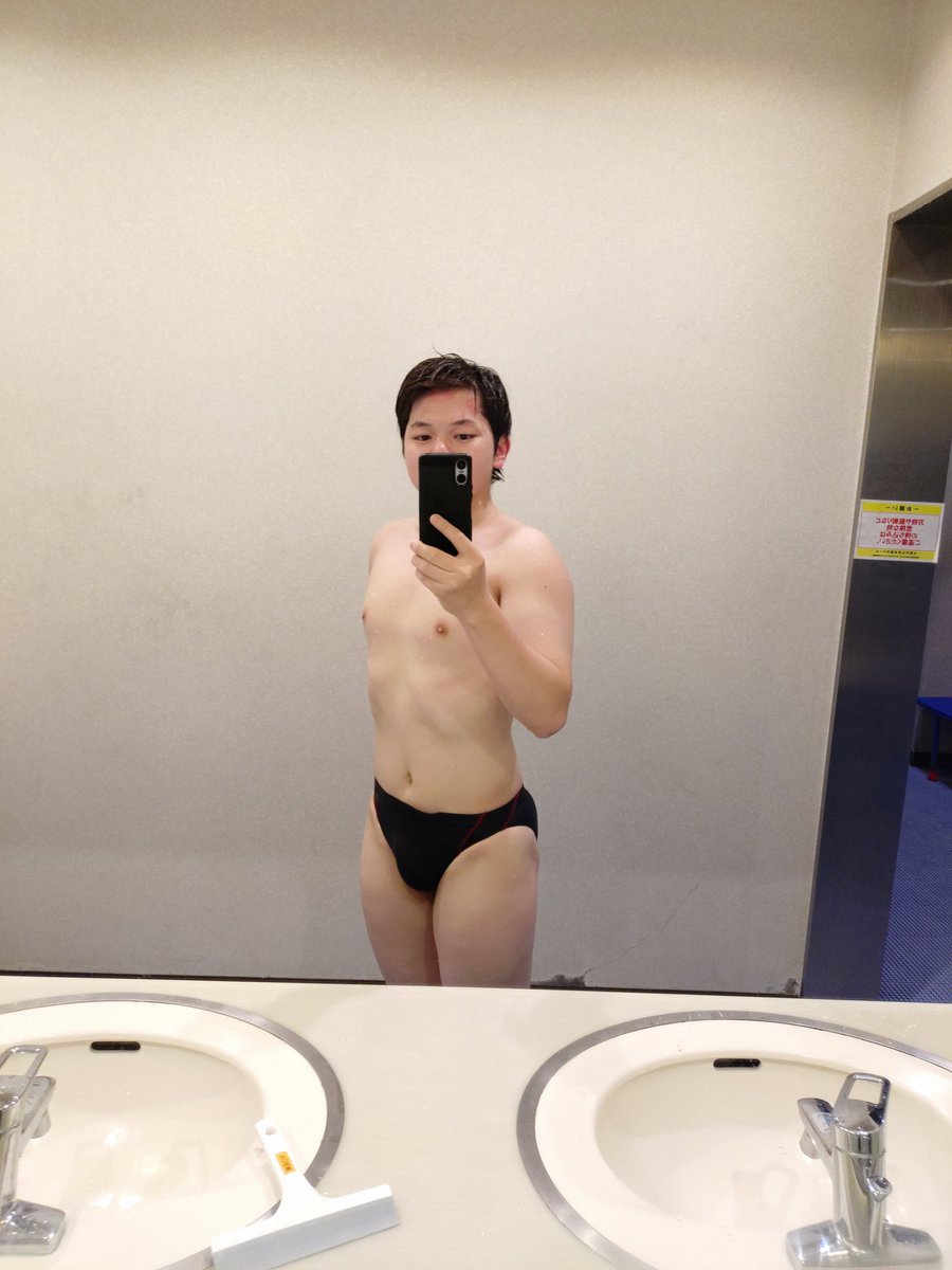sou_secret_1's tweet photo. 今日も2500m
気持ち的には昨日一昨日寝落ちした分取り戻せた笑
前回好評だったぴったり水着 https://t.co/r9yU1oOBIV