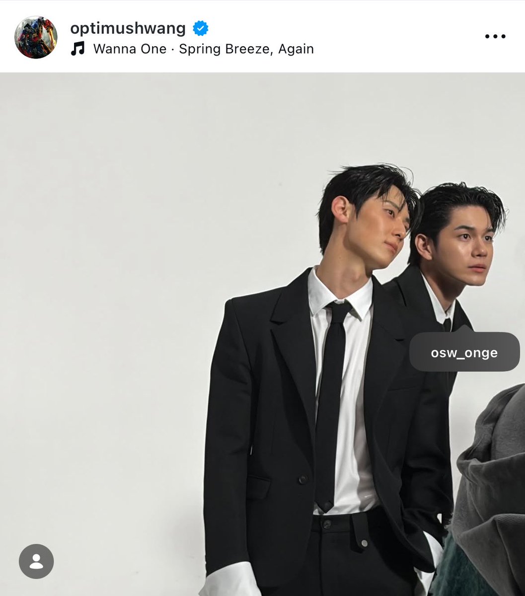 timeto_onghwang's tweet photo. 😭🧎🏻‍♀️🧎🏻‍♀️ https://t.co/Wc4QZKUn4G
