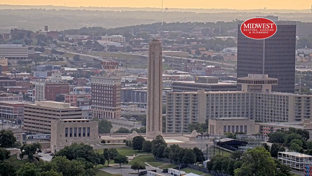 WarrenKCTV5's tweet photo. Looking good this AM KC!

We have a dry start to the day, but showers are slowly lifting from the south. That rain chance will grow into midday/afternoon. Thinking our best chance for heavier pockets is the second half of the day. Northern MO, not much for you today. #kswx #mowx https://t.co/o2Zd3p84Pm