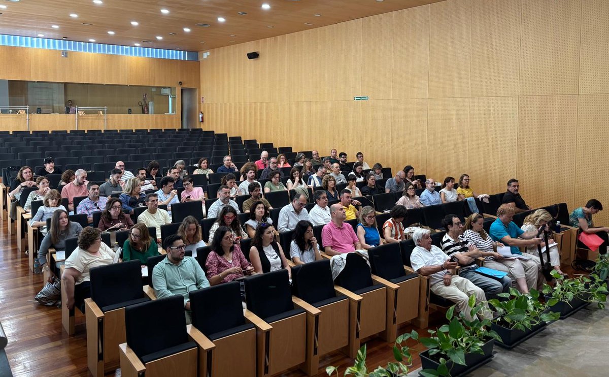 ADECOR23's tweet photo. 🎓El equipo técnico de #ADECOR participó ayer en la jornada formativa “Contratación Pública en Leader”, celebrada en Toledo, una cita orientada a reforzar conocimientos y compartir herramientas clave para una gestión más eficiente y segura. (+) https://t.co/SFKJgSqMlK