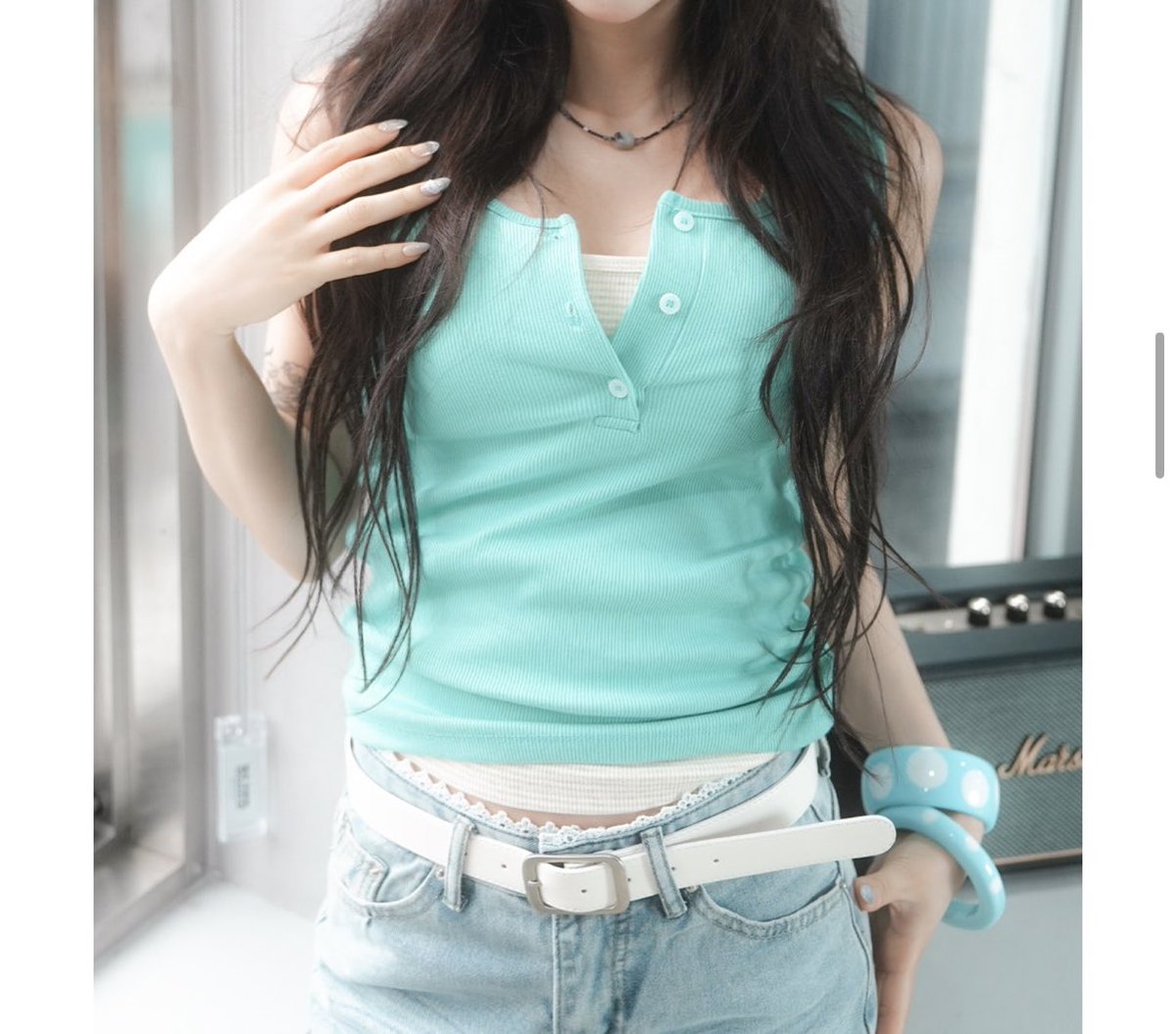 mintsxuiee's tweet photo. 지그재그 구경하다가 코디가 너무 예뻐서... 민트 블랙 조합 사랑하는데 화이트랑도 넘 잘 어울리는구나 깨달아요...🥹 https://t.co/PVV7mReEW3