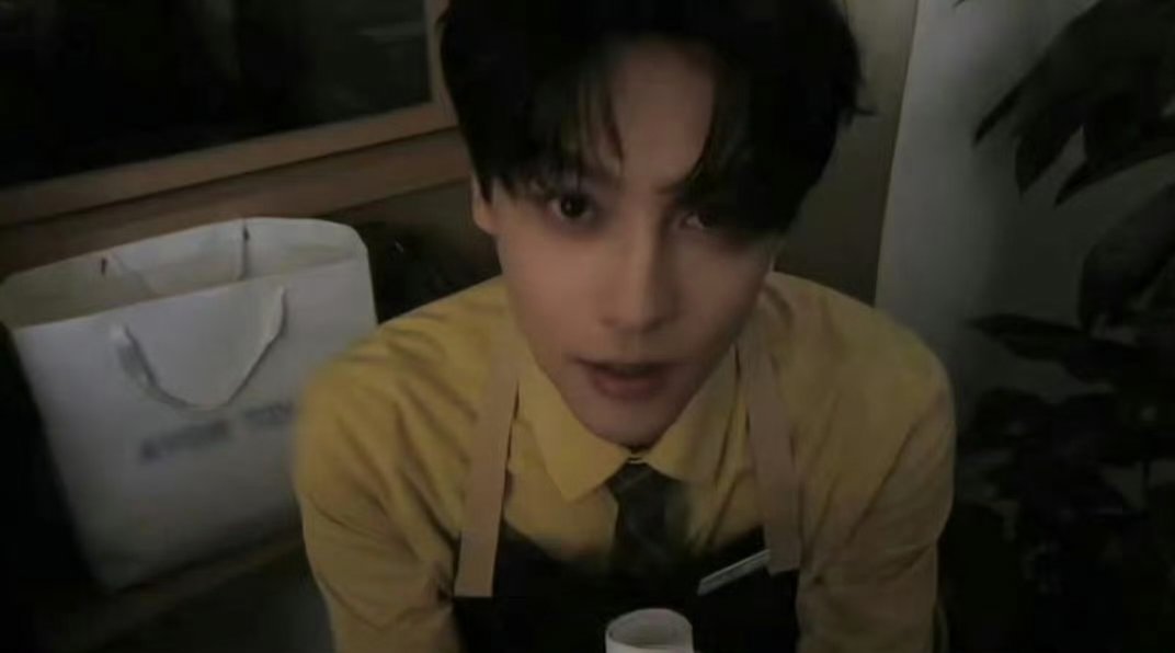 TianXuningVT's tweet photo. --- Tag booster ----

have you all gotten dinner or breakfast?

what did you eat? please let us know using the tags 🍜🥞🥪

XUNING AYORTOYS EMO
#XuningLivestream https://t.co/S1rslY8GGQ