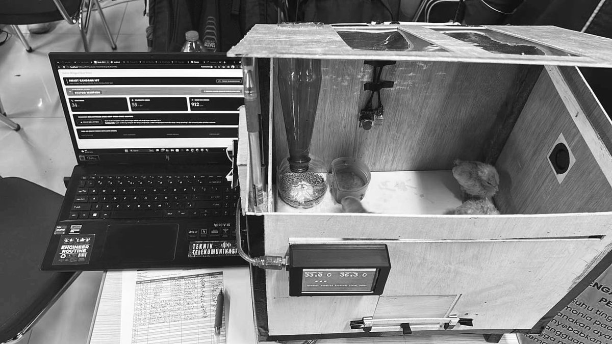 pinneapplic's tweet photo. life in telecommunications engineering https://t.co/gT1abEjrns