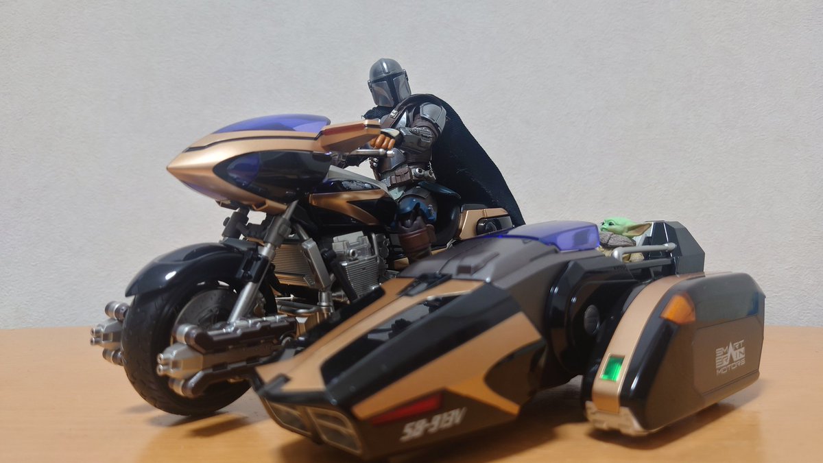 ジオラマブレイカー AKG卓の一部を有償でお譲り下さるディーラー様が