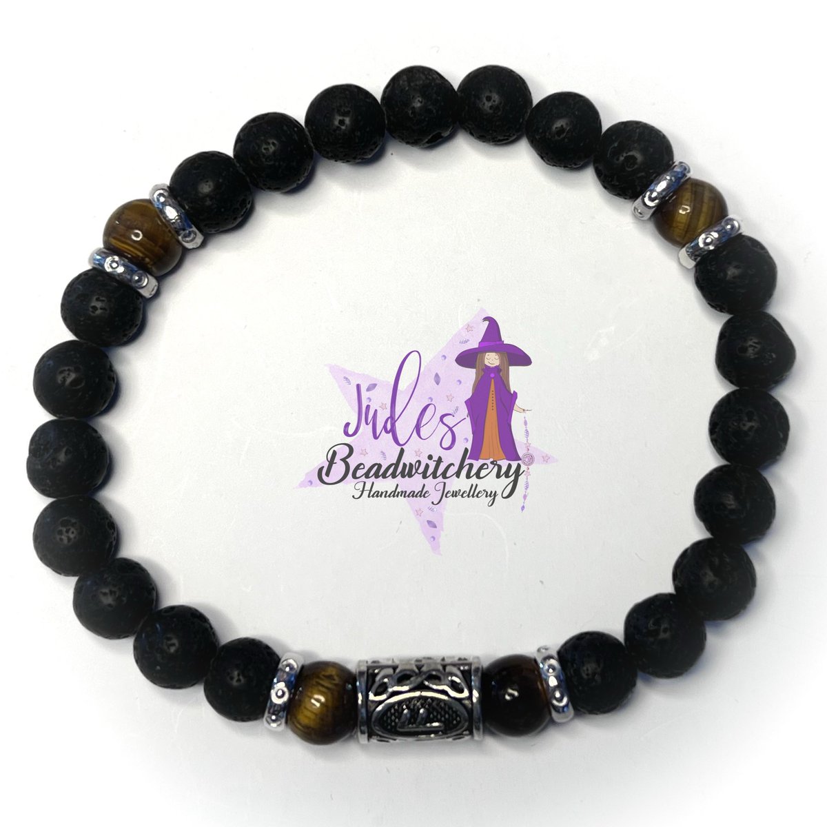 beadwitchery's tweet photo. 🕺🏻Father’s Day is creeping up on us! What better time to buy a gift than when there’s 30% off in my Etsy shop?🎁

🖤These Norse themed bracelets feature an ‘Odin’ tube bead &amp; black lava beads, &amp; are just one of my handmade bracelets designed for men🧔🏻

🔗🛍️https://t.co/OMMe8m0HZL https://t.co/1h1J9NRns0