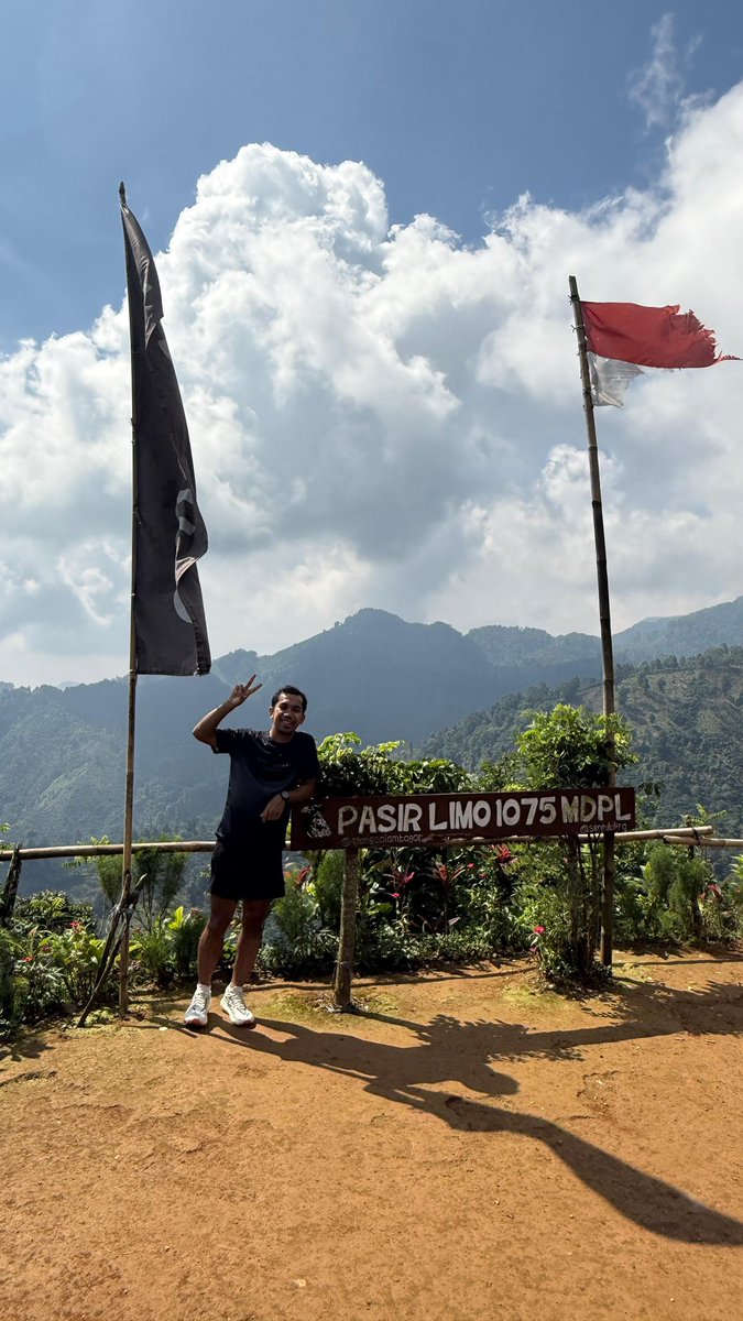 duifajar's tweet photo. Tes Yuza Manglayang di Cisadon #Tipis2 #Cisadon https://t.co/RWBD2oGXvr