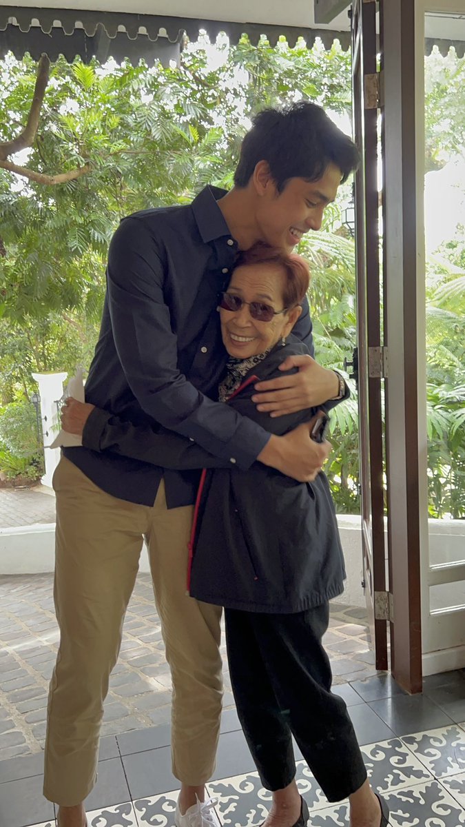 lolanenengdb's tweet photo. “Matagal na nga ‘yan sila, ngayon niyo lang nalaman?”- Lola Neneng 🤣

#DonBelle
#TayoSaWakas https://t.co/l2gXVjnnwV
