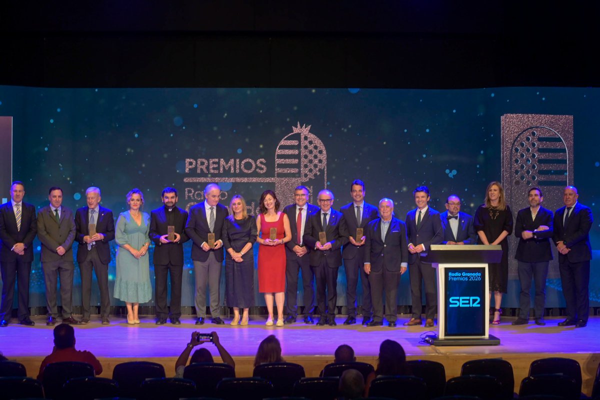 iaa_csic's tweet photo. 🏆​ Ayer estuvimos en la Gala de los Premios Radio Granada 2026, en la que premiaron al IAA-CSIC.

Muchas gracias a @radiogranada por el galardón y enhorabuena al resto de premiados! 👏​

📸 - Radio Granada https://t.co/scVAWdjOhU