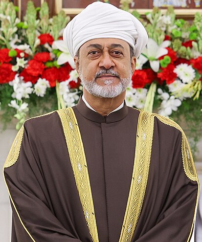 Talal99499's tweet photo. منذ جردت عُمان أساطيلها لكسر الطغاة، لم تدع لمهددٍ موطئ قدم نحن أمة تصنع السلام، وتملك بأس الحسام https://t.co/ITIrYao8Jn