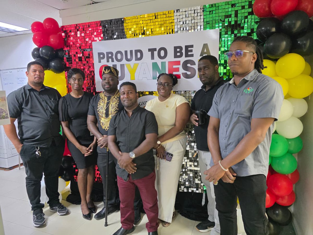 GRAupdates's tweet photo. Staff of the Guyana Revenue Authority are proudly celebrating Guyana's 60th Diamond Jubliee Independence Anniversary in vibrant cultural wear, showcasing the rich traditions, colours and diversity that make our nation unique. #GRA #ProudlyGuyanese #Guyana60 https://t.co/JToy3TzMYi