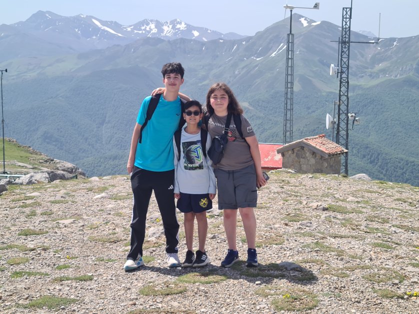 fchslondon's tweet photo. Los chicos de los Picos. Top of the world with the most intrepid members of Year 8 at the Picos de Europa National Park in Fuente Dé. #takeover #mflfchs 🗻🌍🔝 https://t.co/jOUDVTafYi