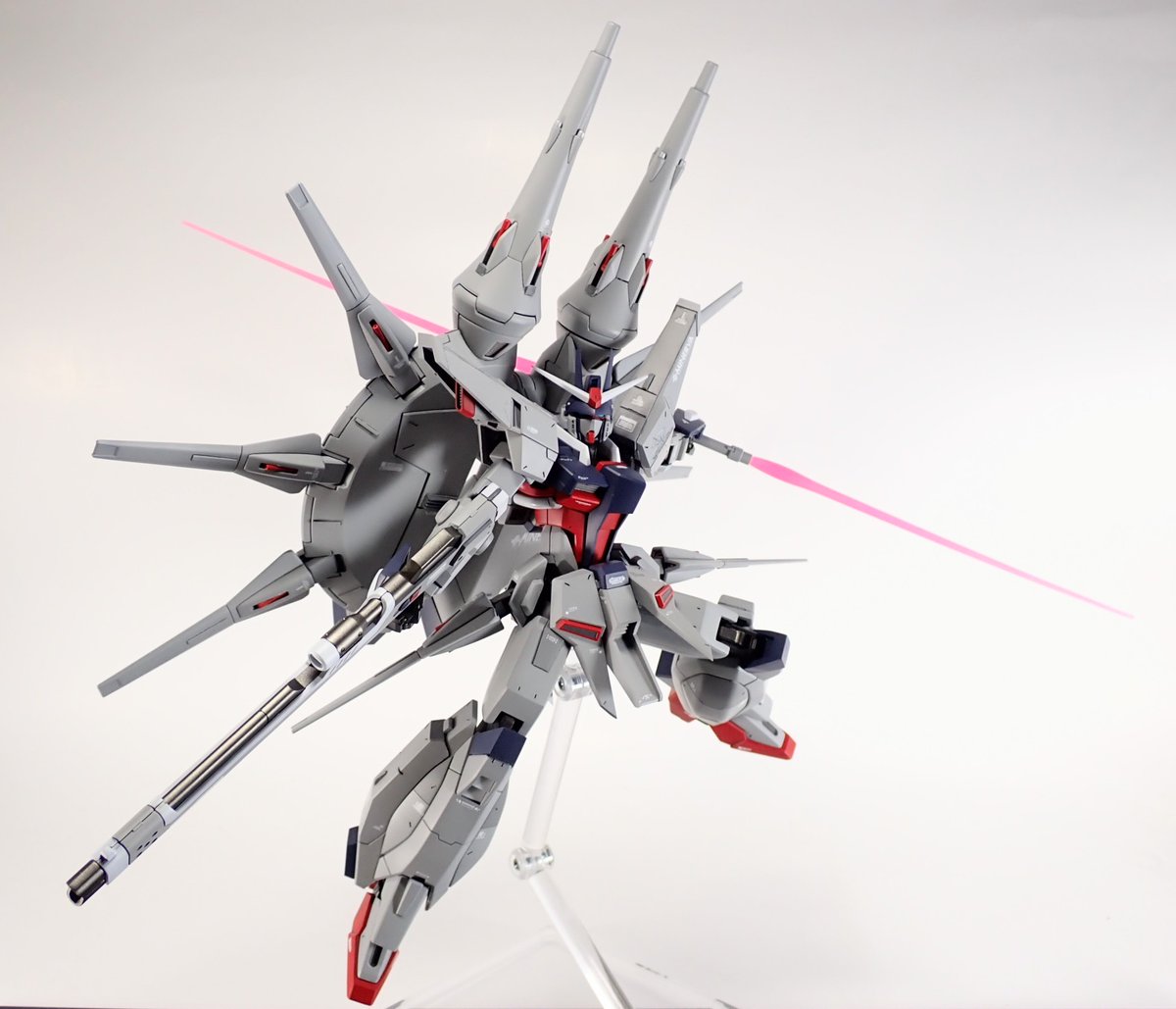 Uu2TqfoabM59395's tweet photo. HGCE レジェンドガンダム 完成 https://t.co/P7DEPQfY7I