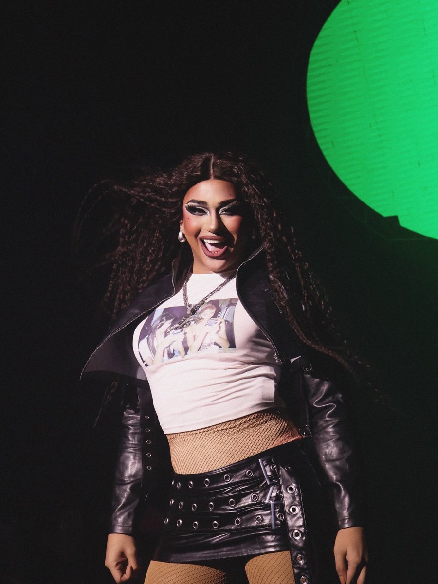 teamshewarmaa's tweet photo. Sometimes I really think it would be cool to rewind ⏮️💚

Best time at Gaychella! 🎶

— • CCXCXZ: Summer Gaychella Party
📍Rampa Drag Club
🗓️May 23, 2026 https://t.co/PsvfXUC03c